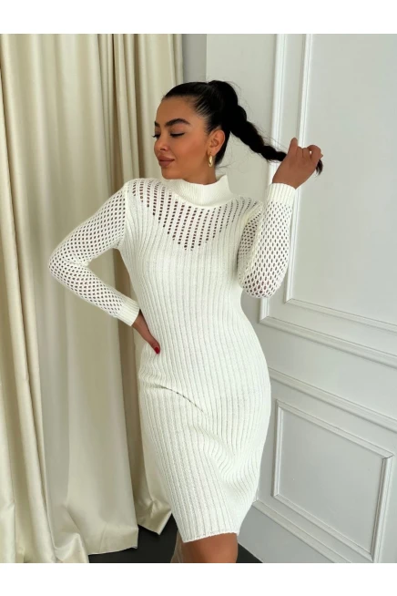 Delikli Model Triko Elbise