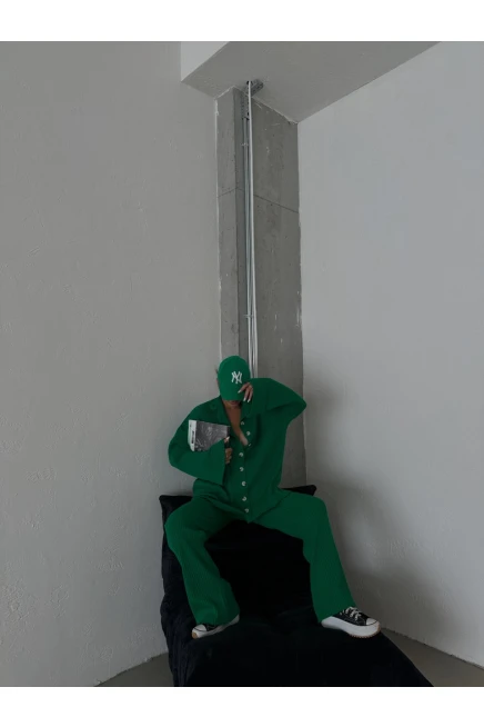 Düğmeli Triko Takım