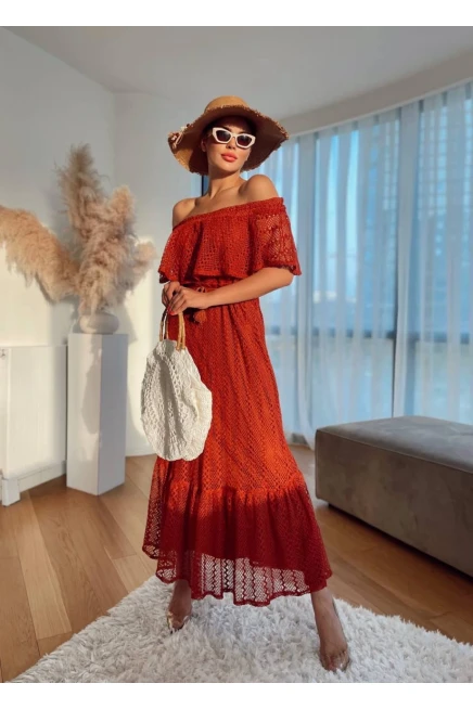 Madonna Yaka Dantel Detaylı Elbise