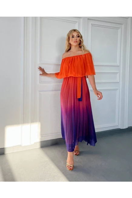 Madonna Yaka Renk Geçişli Piliseli Maxi Şifon Elbise