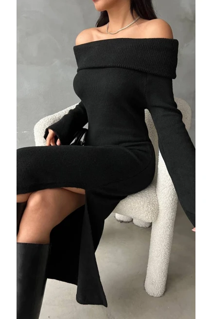 Madonna Yaka Yırtmaçlı Triko Elbise