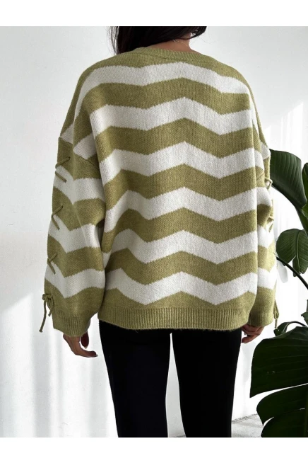 Zigzag Desen Ve Yaka Triko Kazak