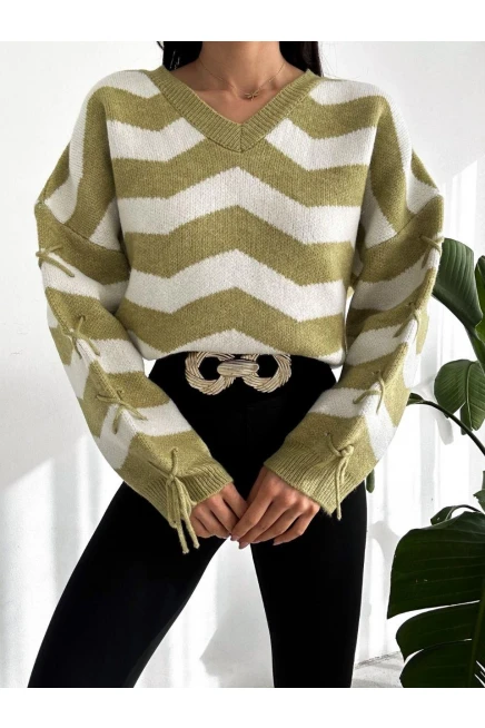 Zigzag Desen Ve Yaka Triko Kazak
