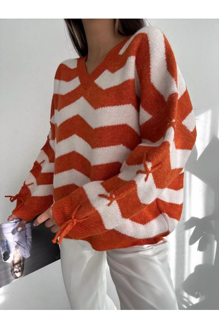 Zigzag Desen Ve Yaka Triko Kazak