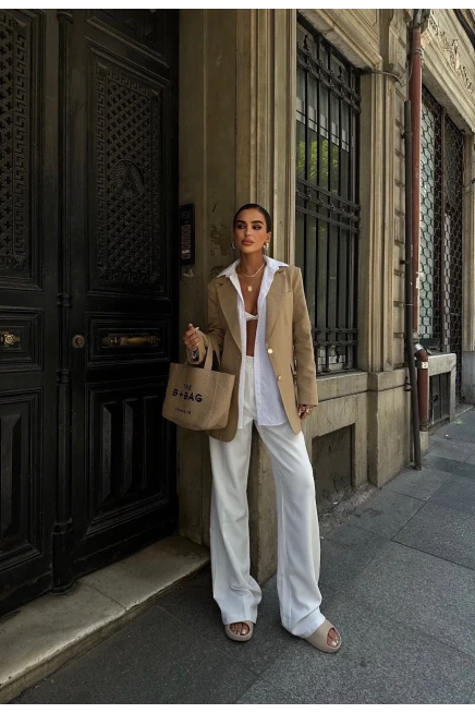Altın Düğmeli Pamuk Keten Blazer Ceket