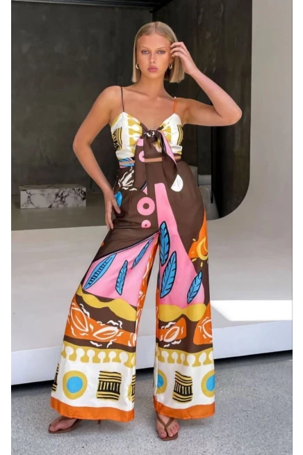 Desenli Crop & Pantalon Takım
