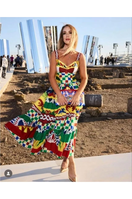 DG  Model İthal Krep Kumaş Elbise