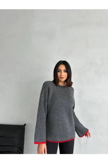Kol ve Etek Ucu Şeritli Triko Kazak