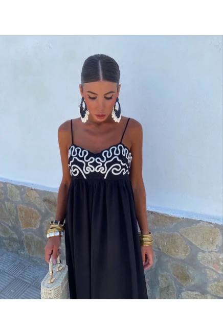 Nakış Detaylı Keten Astarlı Elbise