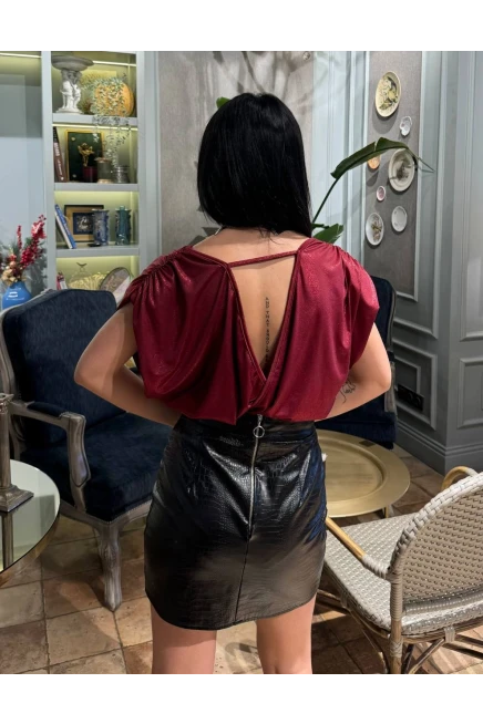 Omzu Vatkalı Varak Detay Bodysuit