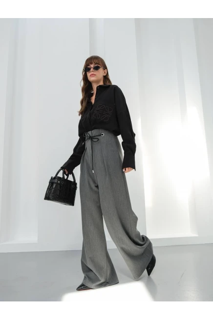 Bel Bağlama Detay Bol Paça Pantalon