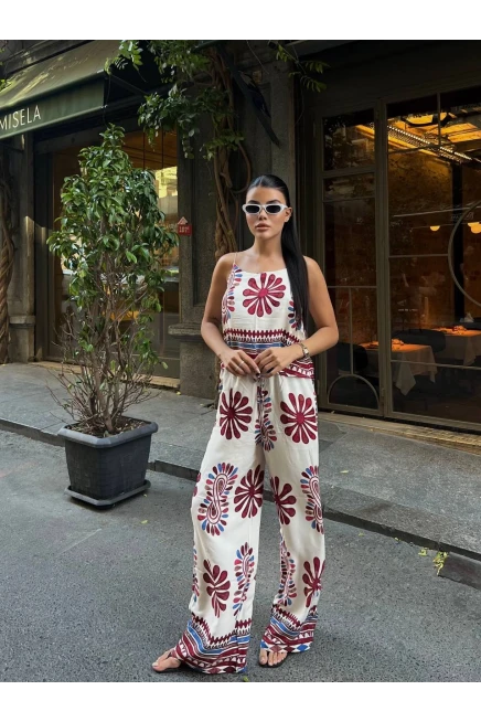Desenli Kolsuz Üst ve Pantalon Takım Bordo