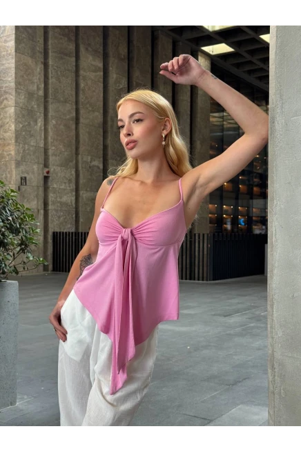 Önü Fiyonk Detay Bluz Pembe