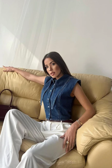 Yaka Detaylı Denim Crop