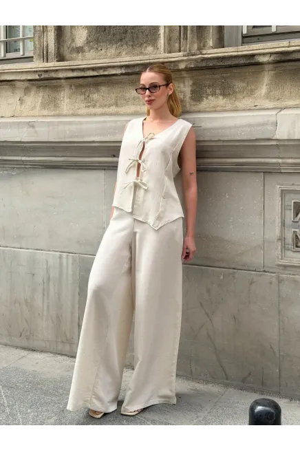 Askılı İp Bağlamalı Yanı Düğme Detaylı Keten Takım