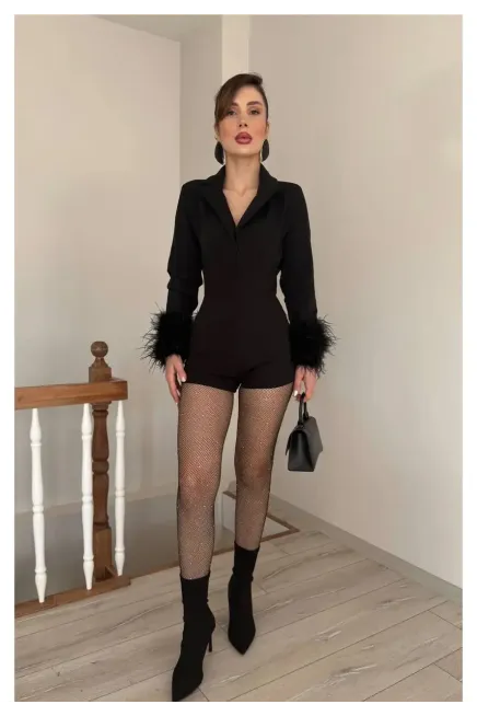 Atlas Kumaş Tüy Detaylı Mini Şort Tulum