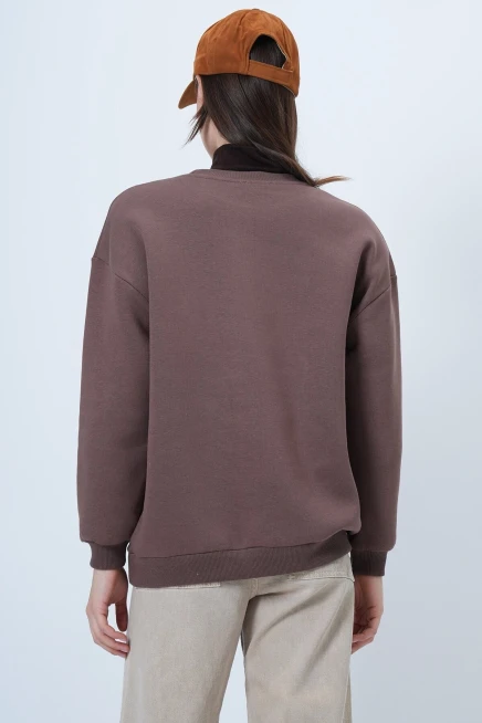 Ayıcık Baskılı Bisiklet Yaka Sweatshirt