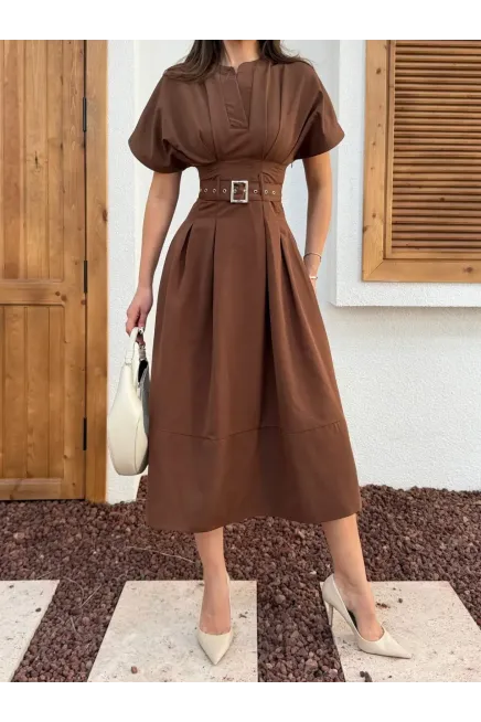 Bel Kemer Detaylı Kısa Kol Elbise Kahve
