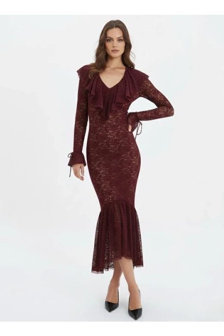 Dantel Kumaş Astarlı Maxi Boy Elbise