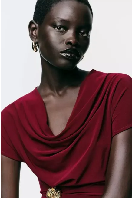 Drape Detaylı Akseuarlı Elbise Bordo