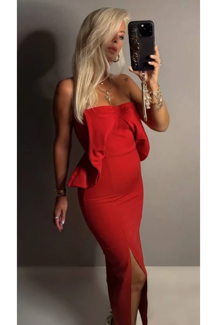 Göğüs Detay Yırtmaçlı Elbise Kırmızı