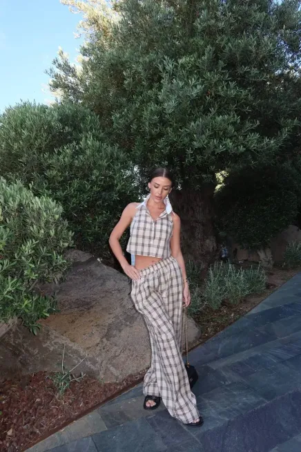 Gömlek Yakalı Ekose Desen Tasarım Yelek ve Pantalon Takım