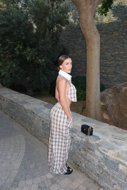 Gömlek Yakalı Ekose Desen Tasarım Yelek ve Pantalon Takım