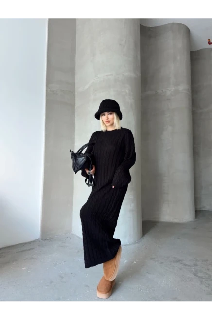 Kadın Siyah Bisiklet Yaka Saç Örgülü Kadın Triko Midi Elbise