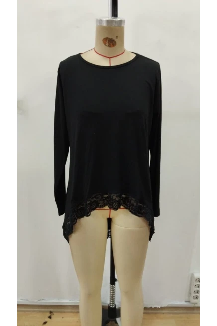 Uzun Kollu Bisiklet Yaka Asimetrik Kesim Detaylı Dantelli Viskon Bluz