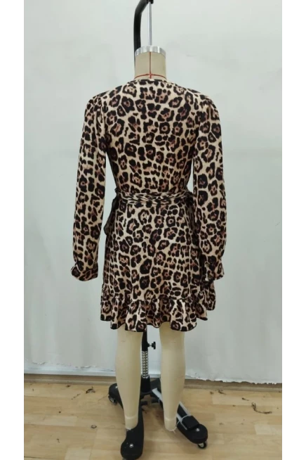 Uzun Kollu Kruvaze Yakalı Fırfırlı Belden Kuşaklı Leopar Desen Modal Elbise
