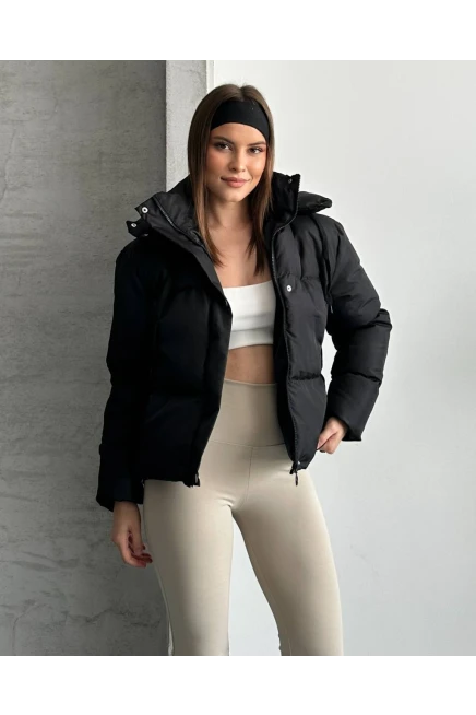 Kapşonlu Yaka Bağcıklı Micro Şişme Mont