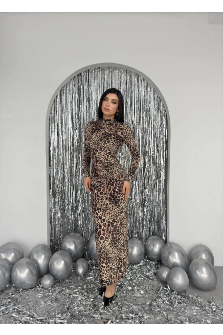 Leopar Boğazlı Elbise