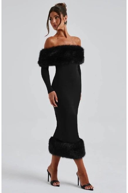 Modal Kumaş Kürk Detaylı Maxi Elbise
