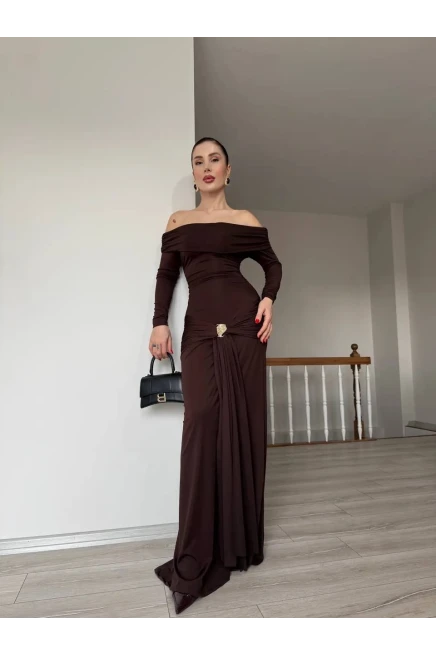 Modal Kumaş Metal Aksesuar Detaylı Maxi Boy Elbise