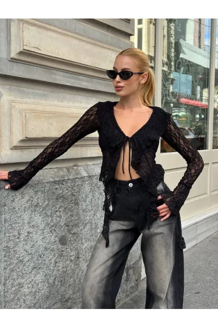 Pervazlı Dantel Kumaş Siyah Bluz