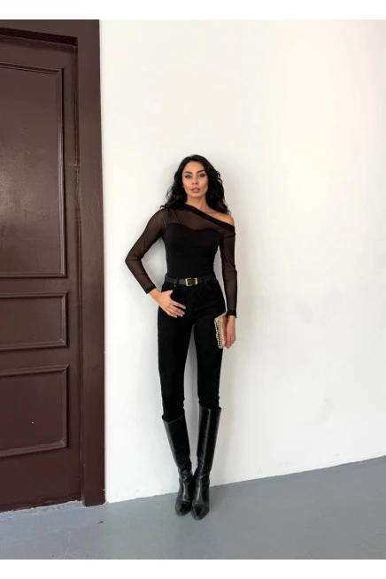 Sandy Kumaş Tül Detay Bluz Siyah