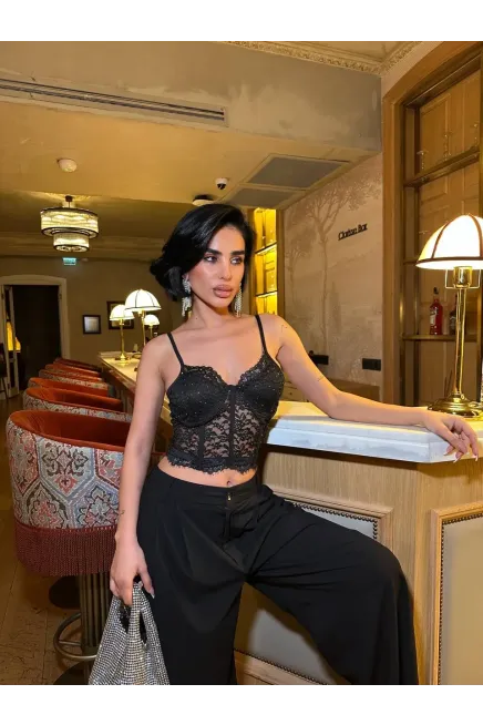 Taş Detay Dantel Crop Büstiyer