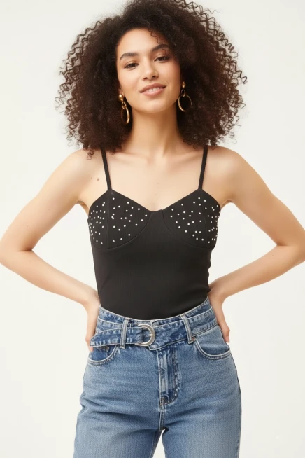 Taş Detaylı Askılı Crop Bluz Siyah