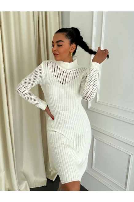 Delikli Model Triko Elbise
