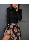 Fırfır Ve Düğme Detaylı Triko Bluz