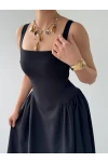 Piliseli Elbise Siyah