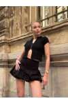 Polo Yaka Düğmeli Crop Bluz Siyah